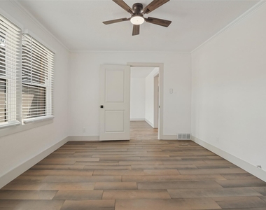 2324 Prichard Lane - Photo Thumbnail 16