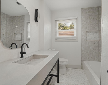 2324 Prichard Lane - Photo Thumbnail 22