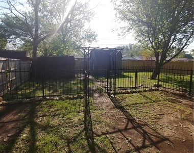 333 Hilltop Lane - Photo Thumbnail 13