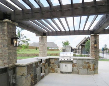 1716 Everitt Trail - Photo Thumbnail 5