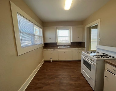1702 S 3rd Street - Photo Thumbnail 6