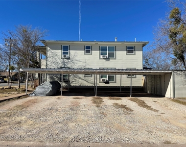 1702 S 3rd Street - Photo Thumbnail 9