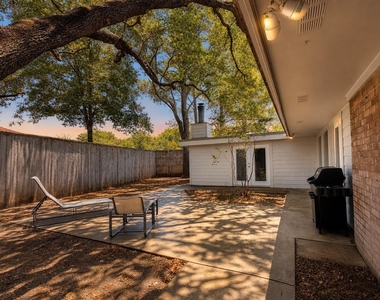 3401 Hanover Lane - Photo Thumbnail 26