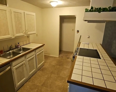 7205 Chatham Road - Photo Thumbnail 2