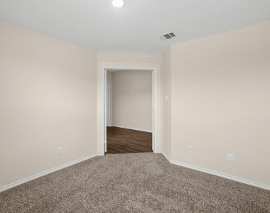 116 Sir Barton Lane - Photo Thumbnail 14
