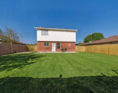 7217 Autumn Glen Drive - Photo Thumbnail 25