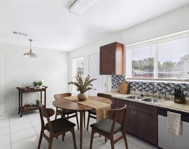 7217 Autumn Glen Drive - Photo Thumbnail 10