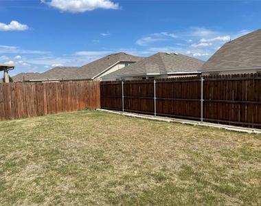 2340 Senepol Way - Photo Thumbnail 12