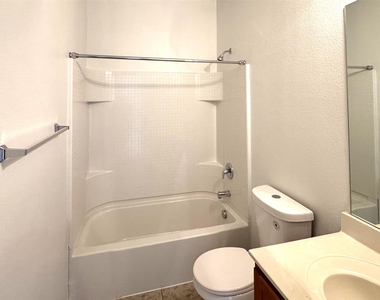 2340 Senepol Way - Photo Thumbnail 10