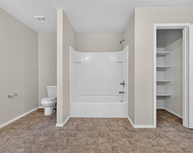 6341 Bollard Drive - Photo Thumbnail 23