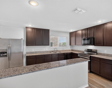 6341 Bollard Drive - Photo Thumbnail 8