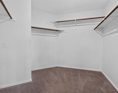6341 Bollard Drive - Photo Thumbnail 24