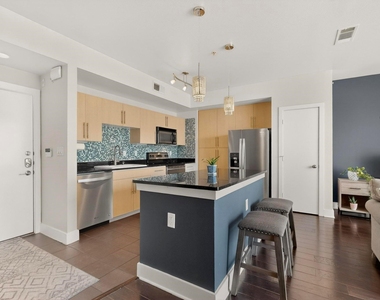 4605 Cedar Springs Road - Photo Thumbnail 12