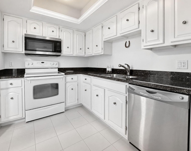 6845 Willow Wood Drive - Photo Thumbnail 9