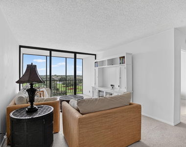 6845 Willow Wood Drive - Photo Thumbnail 7