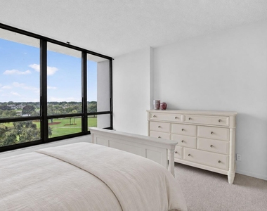 6845 Willow Wood Drive - Photo Thumbnail 19