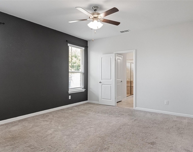 821 Falcon Road - Photo Thumbnail 9