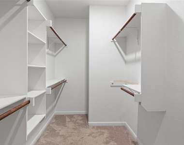 821 Falcon Road - Photo Thumbnail 13