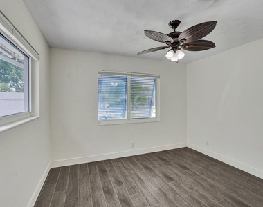 4309 Johnson Street - Photo Thumbnail 32