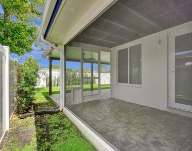 4309 Johnson Street - Photo Thumbnail 10