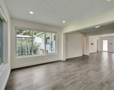 4309 Johnson Street - Photo Thumbnail 26