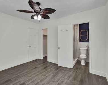 4309 Johnson Street - Photo Thumbnail 31