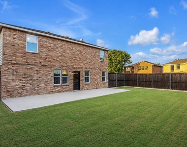 3825 Irish Setter Drive - Photo Thumbnail 1