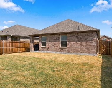 1602 Callaway Drive - Photo Thumbnail 29
