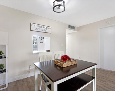 6091 Nw 61st Avenue - Photo Thumbnail 10