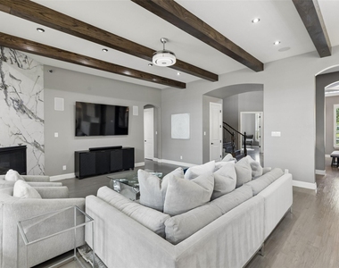 412 Winding Ridge Trail - Photo Thumbnail 8