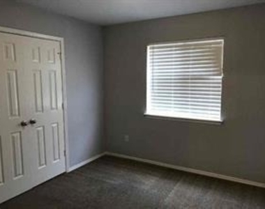 6053 Arabian Avenue - Photo Thumbnail 7
