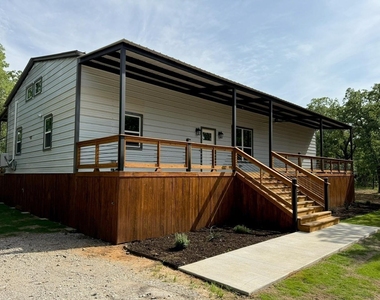 145 Greenbriar Court - Photo Thumbnail 1