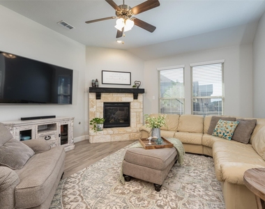 3520 Helm Lane - Photo Thumbnail 10