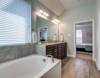 3520 Helm Lane - Photo Thumbnail 13