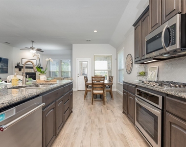 3520 Helm Lane - Photo Thumbnail 20
