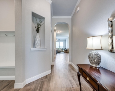3520 Helm Lane - Photo Thumbnail 17
