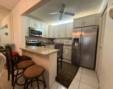 213 Pine Hov Circle - Photo Thumbnail 18