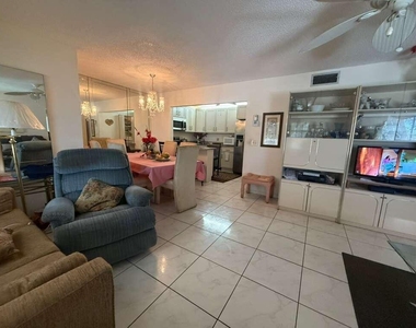 213 Pine Hov Circle - Photo Thumbnail 20