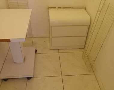 213 Pine Hov Circle - Photo Thumbnail 28