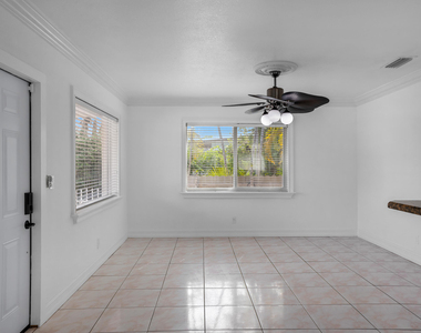 242 W 19th Street - Photo Thumbnail 1