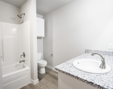 2727 Roman Lane - Photo Thumbnail 11