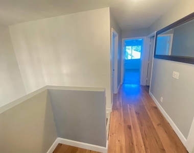 791 Nw 42nd Place - Photo Thumbnail 15