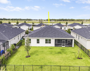 6545 Nw Cloverdale Avenue - Photo Thumbnail 11