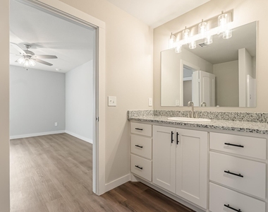 2635 Baron Avenue - Photo Thumbnail 19