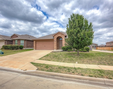 6300 Leaping Fawn Drive - Photo Thumbnail 3
