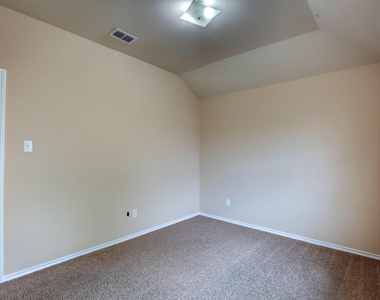 6300 Leaping Fawn Drive - Photo Thumbnail 33