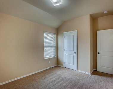 6300 Leaping Fawn Drive - Photo Thumbnail 29