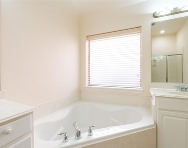 3708 Marble Lane - Photo Thumbnail 21
