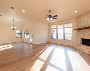 3708 Marble Lane - Photo Thumbnail 13