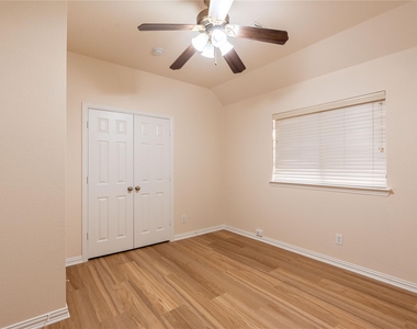 3708 Marble Lane - Photo Thumbnail 30